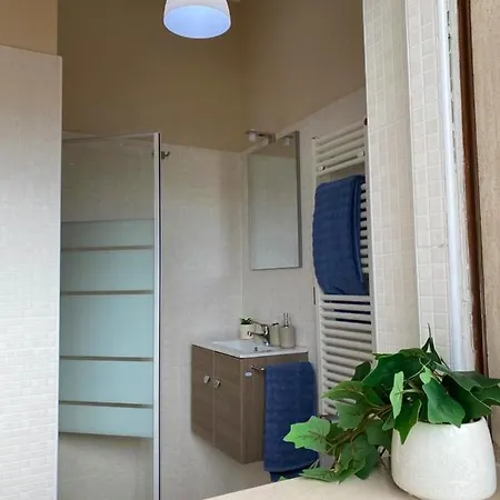 Casa Viola A 900 Mt Dalla Staz.