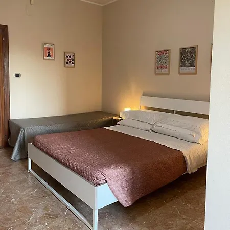 Casa Viola A 900 Mt Dalla Staz. 3* Πεσκάρα
