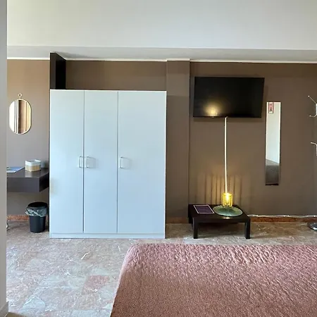 Πανσιόν Casa Viola A 900 Mt Dalla Staz. Πεσκάρα