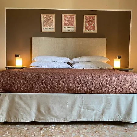 Casa Viola A 900 Mt Dalla Staz.