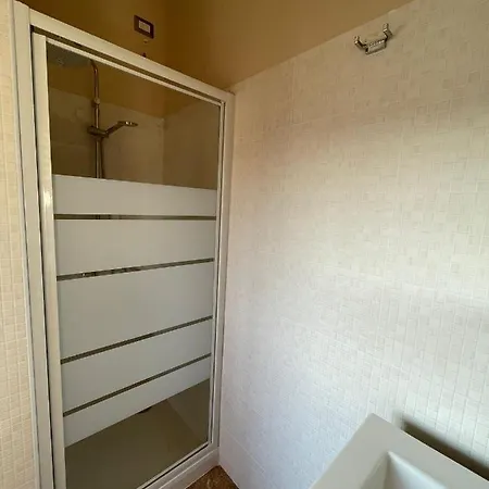 Casa Viola A 900 Mt Dalla Staz. Pescara