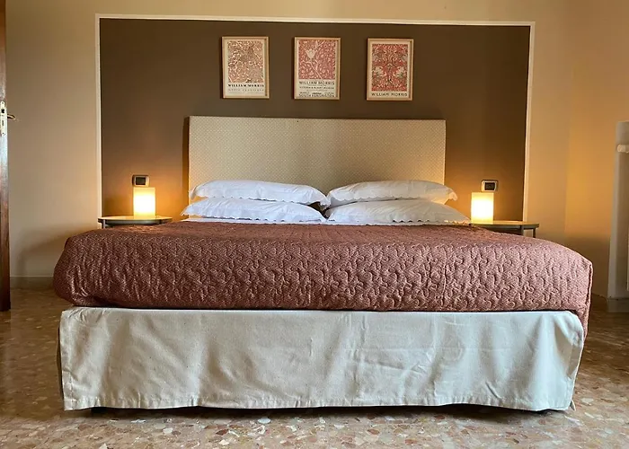 Casa Viola A 900 Mt Dalla Staz.