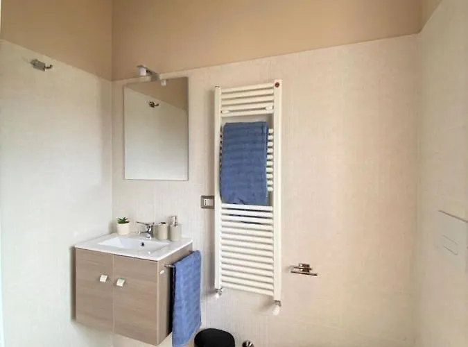 Casa Viola A 900 Mt Dalla Staz. Гостевой дом