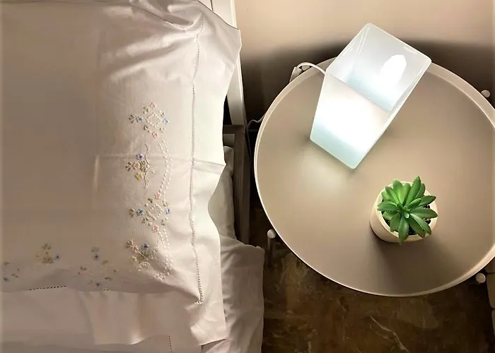 Casa Viola A 900 Mt Dalla Staz. 3*