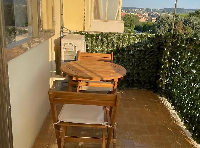 Casa Viola A 900 Mt Dalla Staz. Pescara