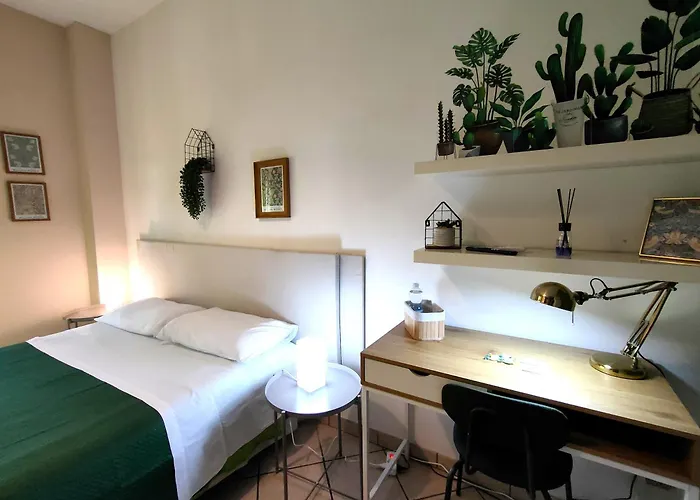 Casa Viola A 900 Mt Dalla Staz. 3*